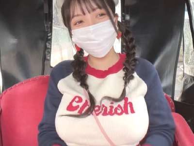 素人企画で着衣巨乳が目立つ爆乳アイドル級ロリ美少女がえちえちSEX！乳圧パイズリ！乳寄せ騎乗位でアクメ！_の画像