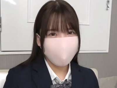 素人企画で巨乳パイパン制服娘がえちえちSEX！パイパン手マン！ソファ脚パカ正常位ックス！_の画像