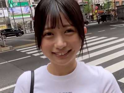 素人企画でアイドル級ロリ美少女がえちえちSEX！窓際ちゅっちゅ♥ベロチュー！アナル見え美尻バック！_の画像