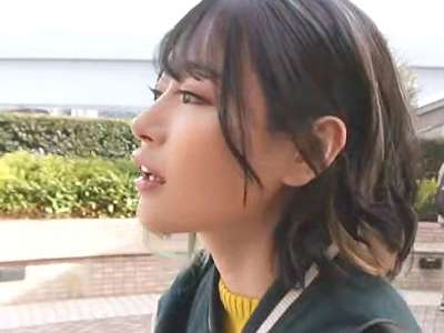【顔レベル高×素人】素人企画で聖水ヤバイやつ美ギャルがエロSEX！ビチャビチャ大量潮吹きおしっこ放尿ぶっかけM男プレー！_の画像