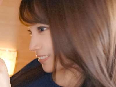 素人企画で巨乳のロリ美人がえちえちSEX！ビュッビュ潮吹きおしっこ！乳寄せ前傾ロデオ騎乗位ックス！_の画像