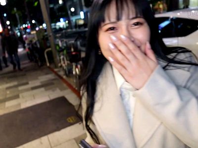 素人企画で黒髪美人がえちえちSEX！ハメ撮り拒否ダル半レイプ！腕拘束されガン突き乳揺れ正常位で痙攣イキ！_の画像