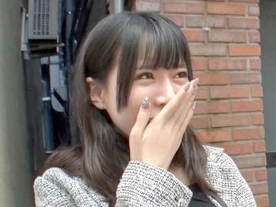 企画ナンパされた巨乳スレンダーの美脚美人がえちえちSEX！大開脚ソファ正常位！クビレ乳揺れブラ騎乗位！_の画像
