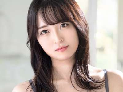 スレンダー人妻熟女がAVデビューでえちえちSEX！乳首舐め逆手コキ！乳揺れフェラ立ちバ！背面座位ックス！_の画像